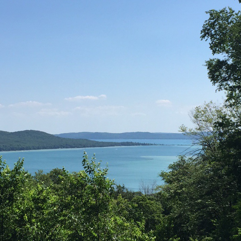 Meet your Posher, Lo